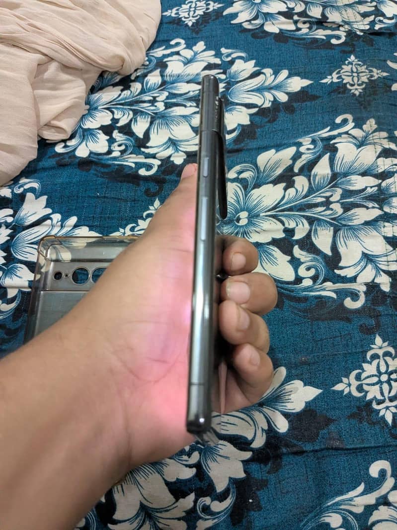 Google Pixel 7 Pro 2