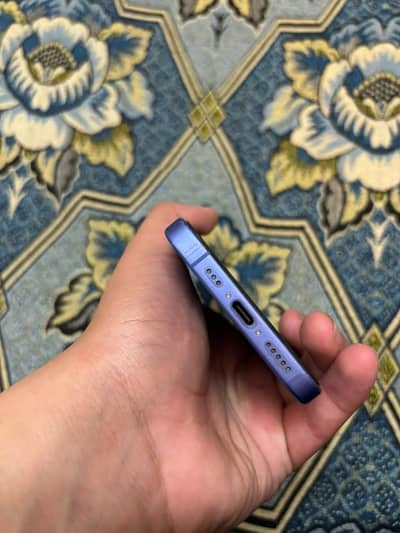 Apple iPhone 16 Pro