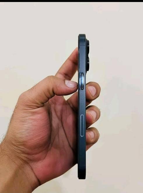 iPhone 13 Pro  JV 2