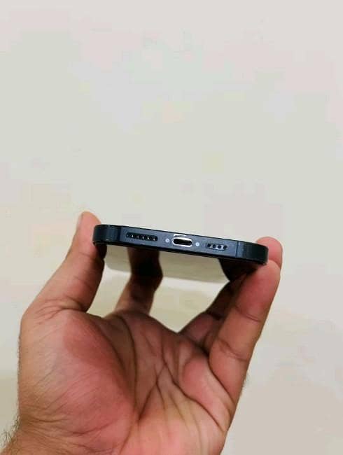 iPhone 13 Pro  JV 3