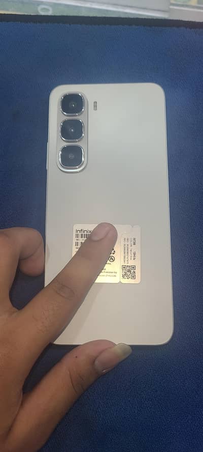 Infinix hot 60 i