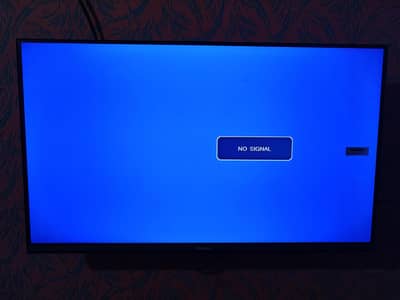 Hisence Original 32 Inches bezel-less Led New like condition
