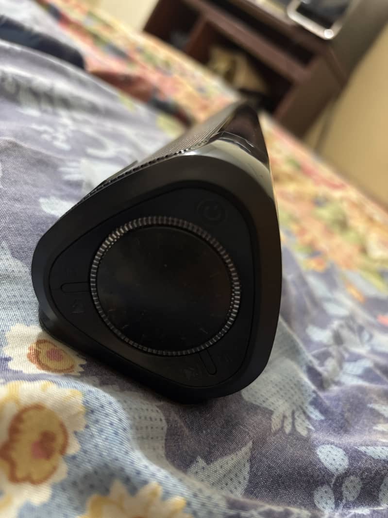 Faster Speaker Bar 3