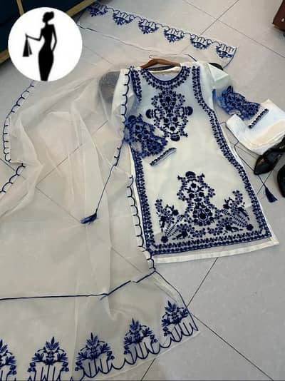 Ladies Stitched Suit