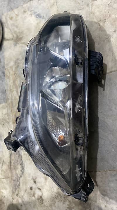 Honda civic oriel lift side front light
