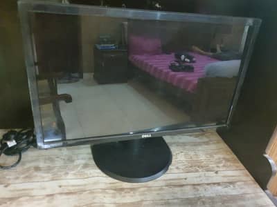 Dell LCD Monitor – Model Unknown
