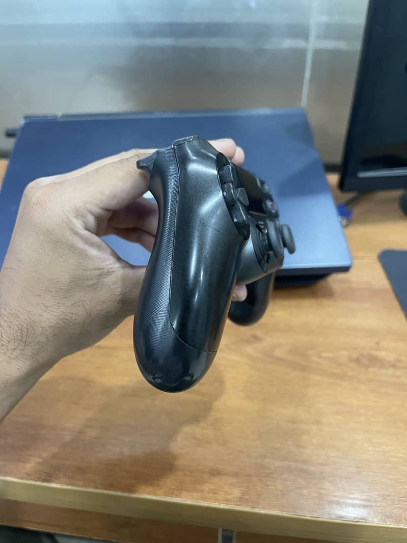 playstation 4 controller 4