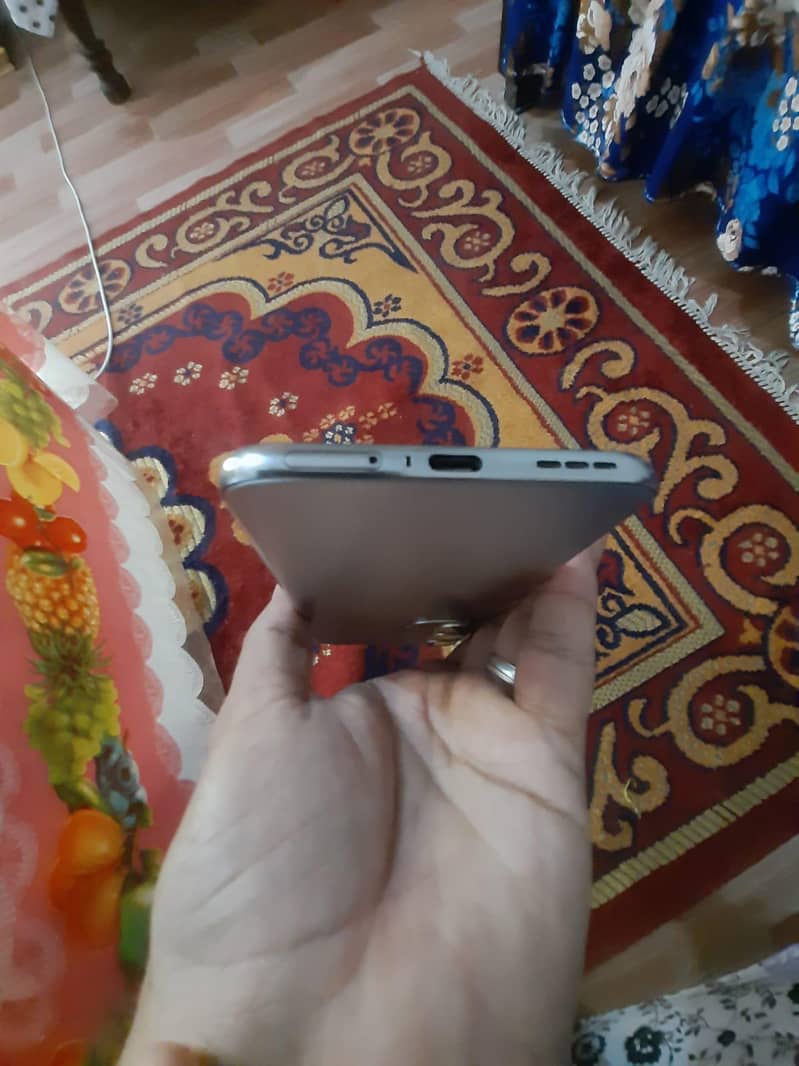 techno Spark 40 pro plus 0