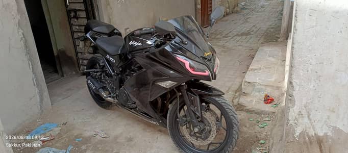 Kawasaki ninja replica heavy bike dual cylinder
