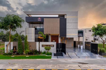 1 Kanal Modern 5-Bed House for Sale in DHA Phase 7 Lahore