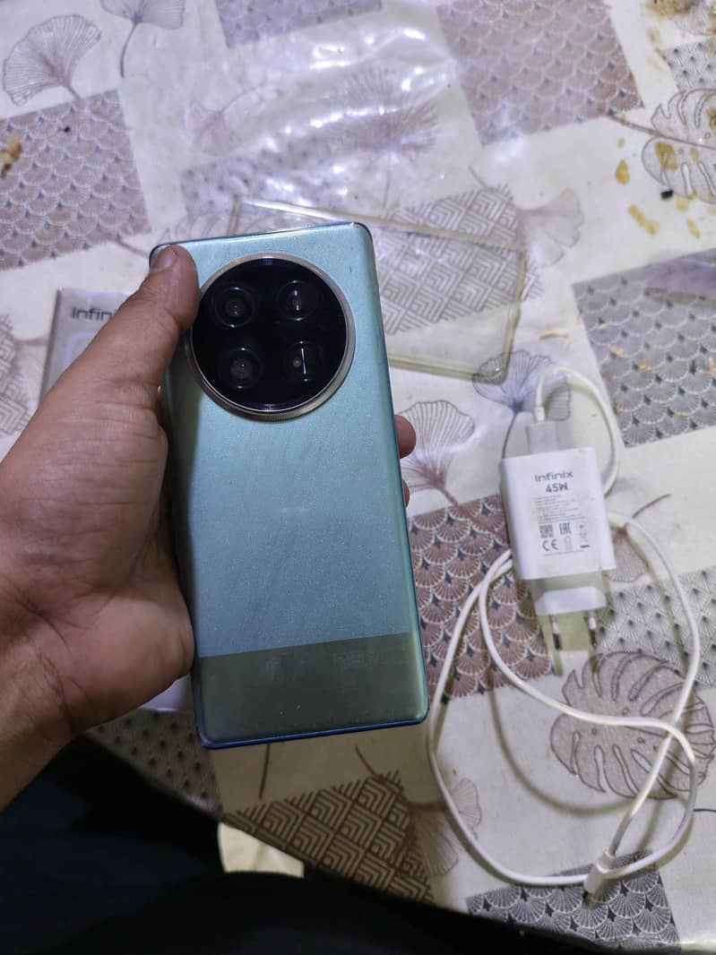 Infinix Zero 40 2