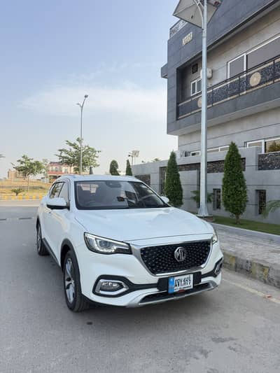 MG HS 2021