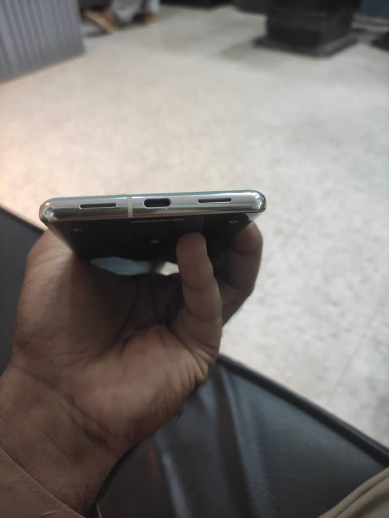 Google Pixel 7 Pro 4
