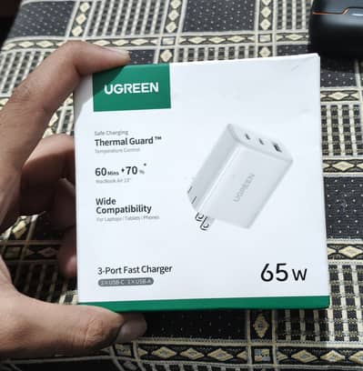 UGREEN 65W Fast Charger