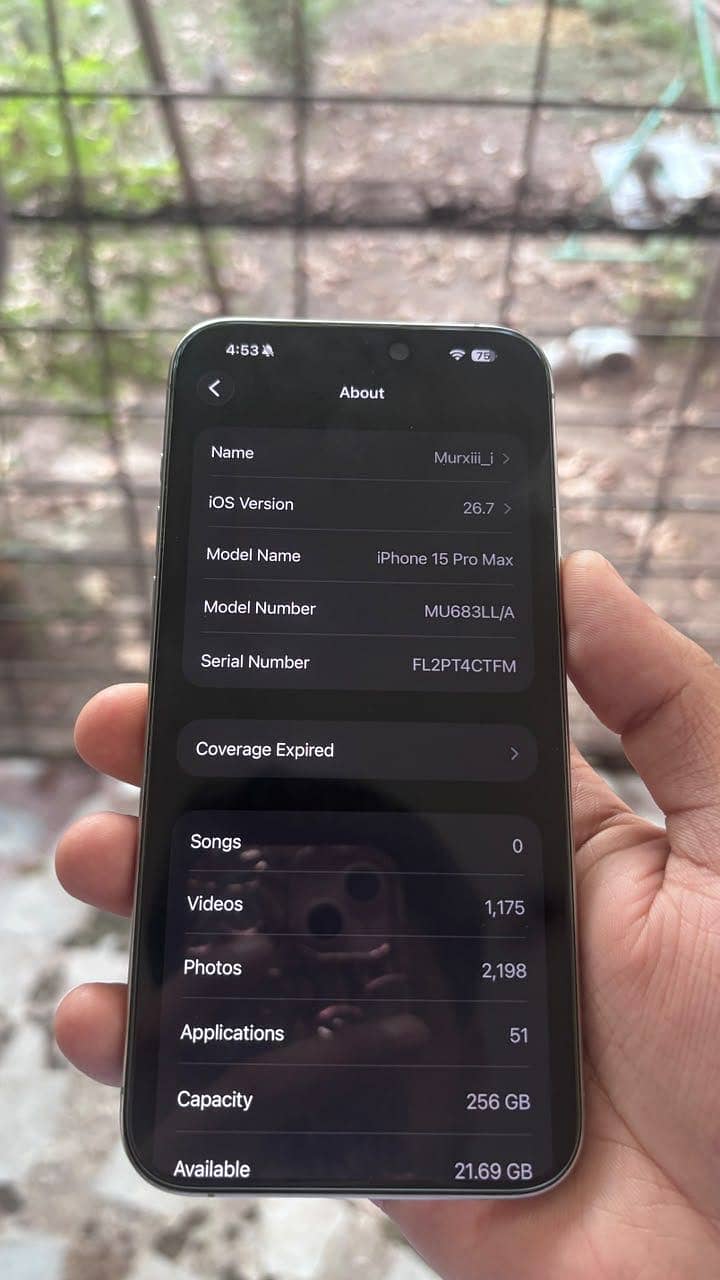 Apple iPhone 15 Pro Max 1