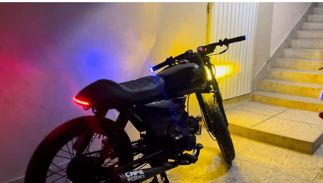 CAFE RACER 0