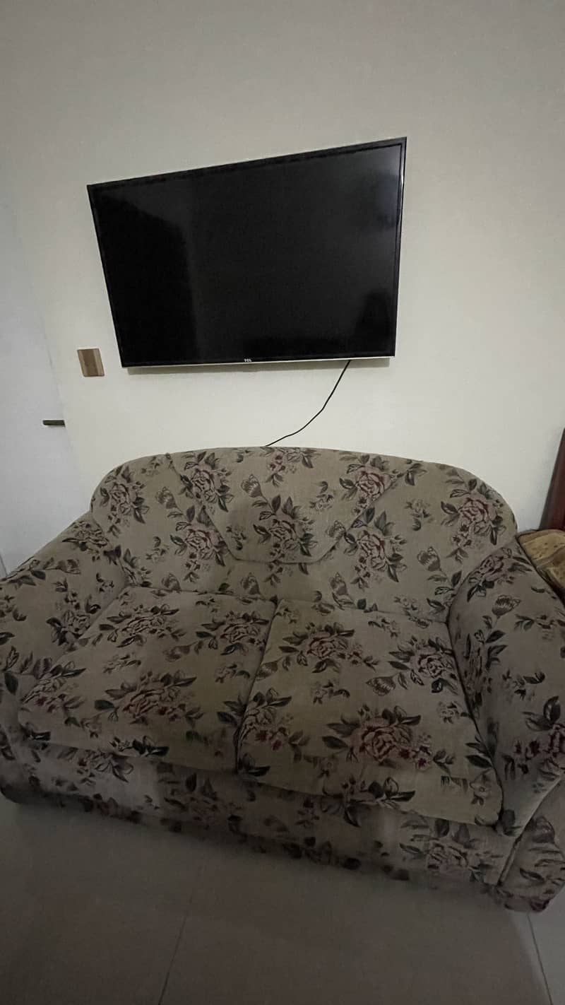 Sofa Set with Table 4