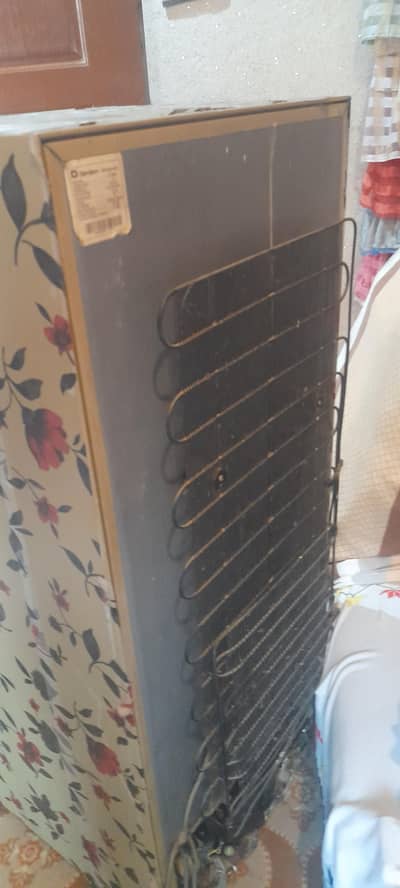 Dawlance Refrigetore Urgent for sale