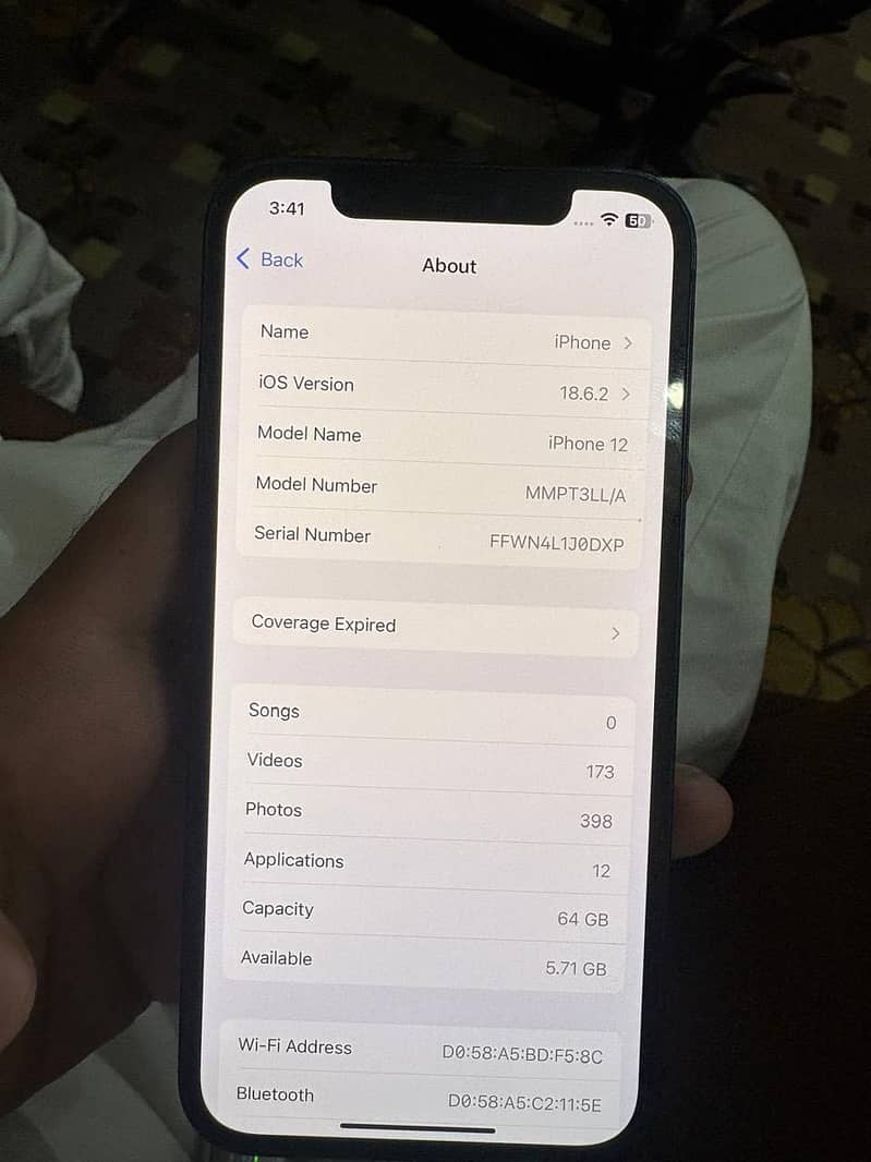 Apple iPhone 12 1