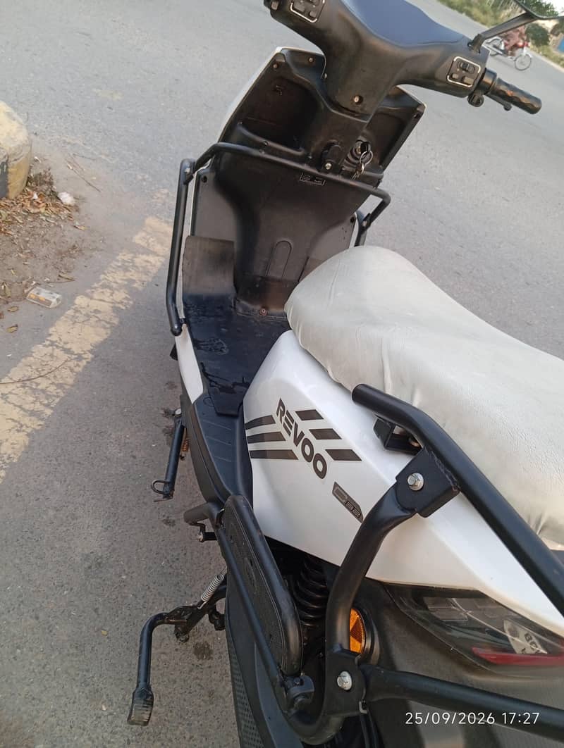 REVOO C32 5