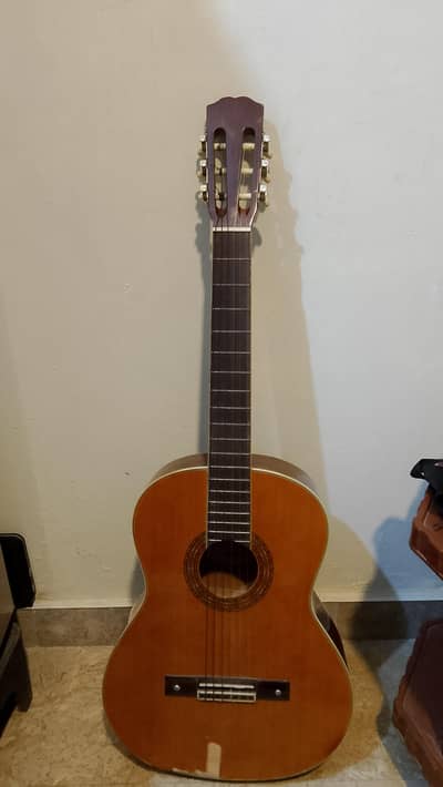 Kramer KN-40 Classical Guitar – Good Condition