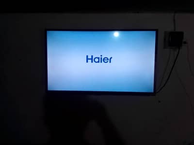 Haier Miracast LED TV