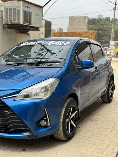 Toyota Vitz 2017
