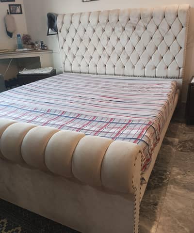 Excellent Quality Used Bed in Sialkot Cantt