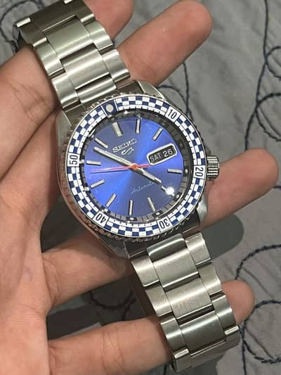 Seiko 5 Sports Special Edition