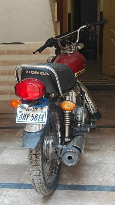 Honda 125 Special Edition