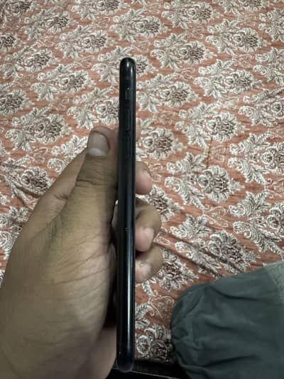 Apple iPhone XR