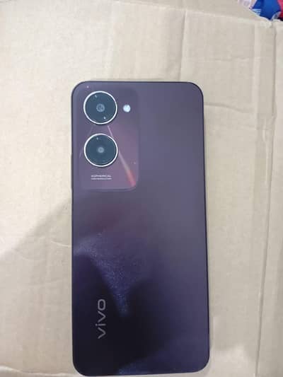 Vivo Y18