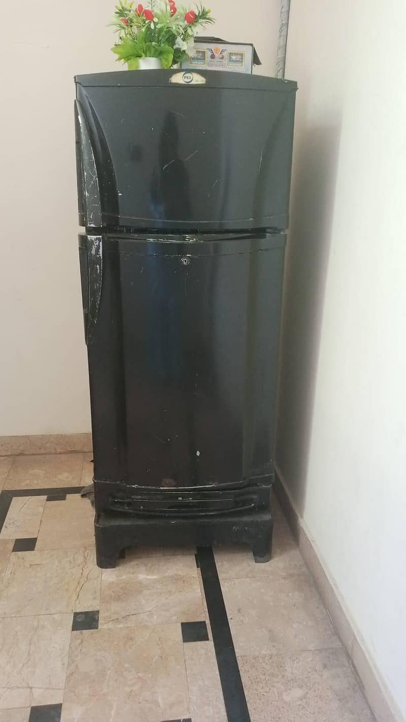 pel refrigerator medium 4