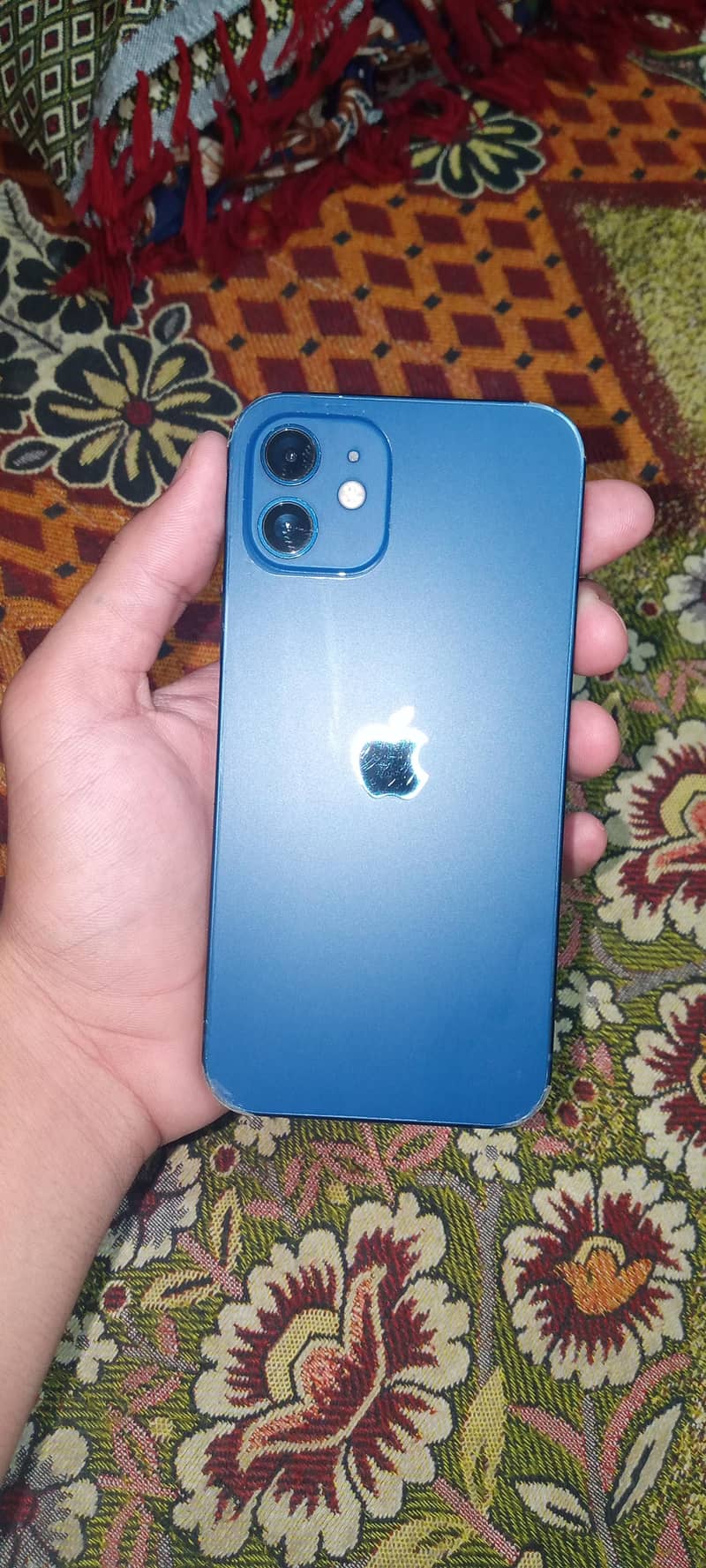 Apple iPhone 12 0