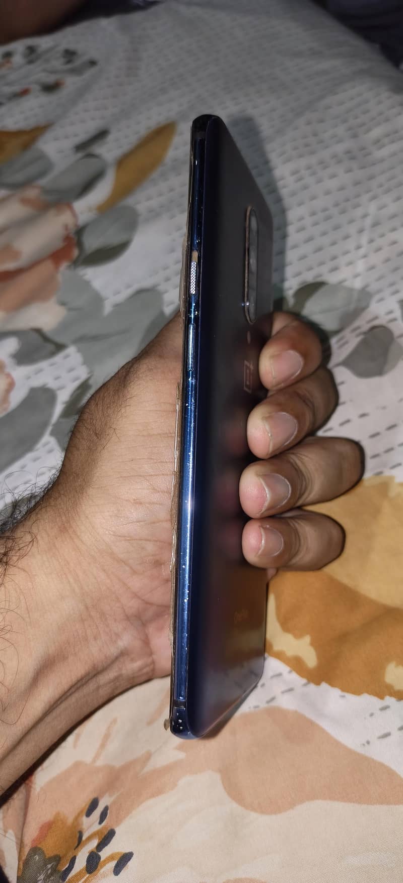 One Plus 7 Pro 3