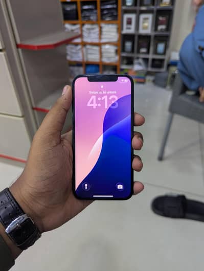 Apple iPhone 12