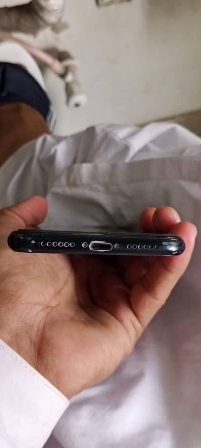 Apple iPhone XR