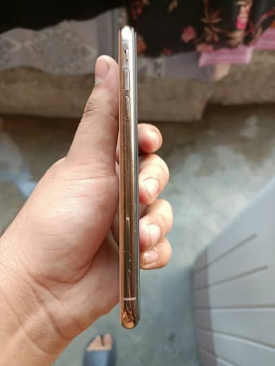 Apple iPhone XS