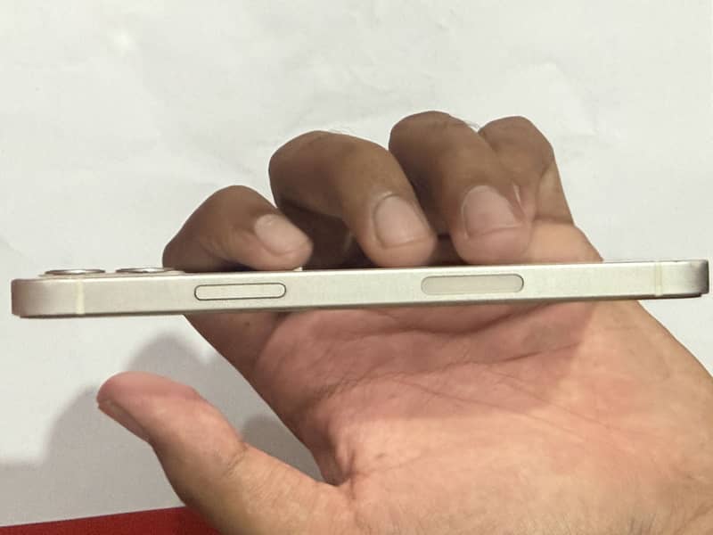Apple iPhone 12 1