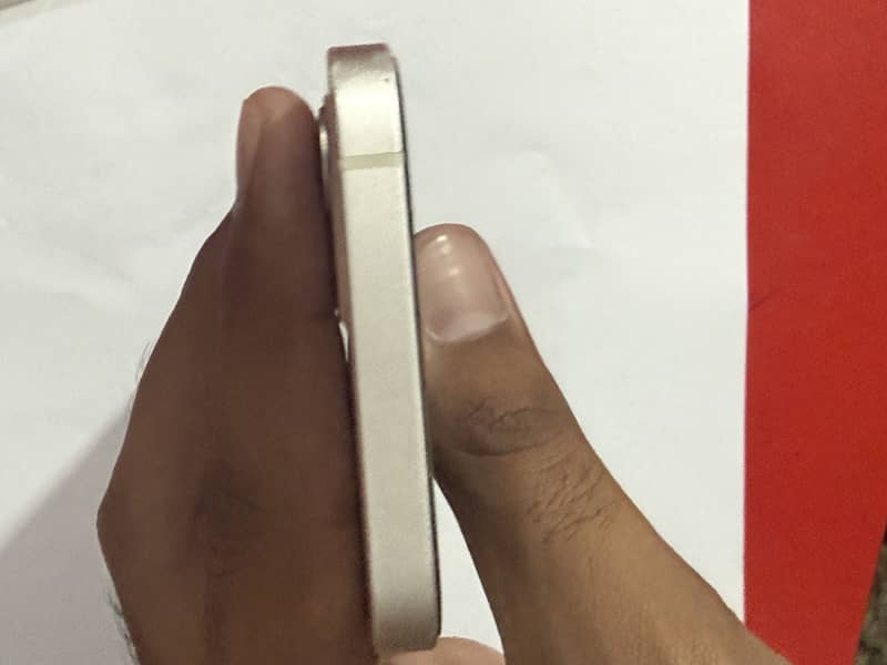 Apple iPhone 12 3