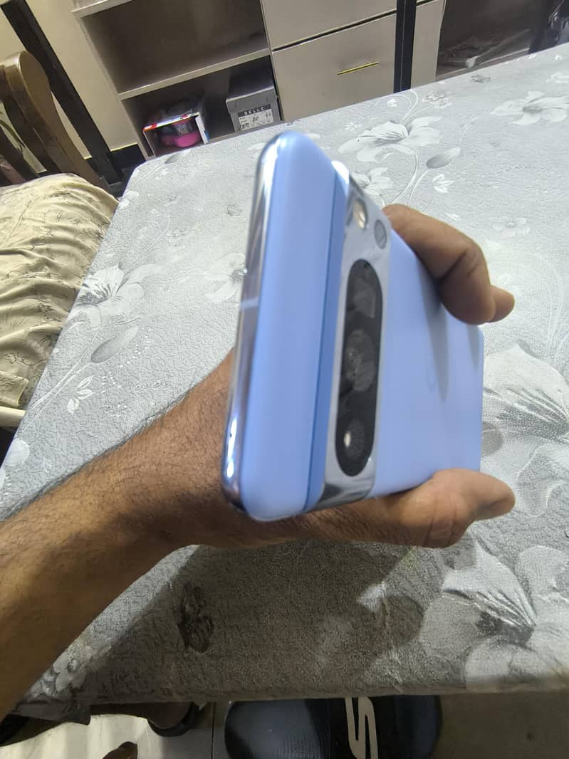 Google Pixel 8 Pro 6