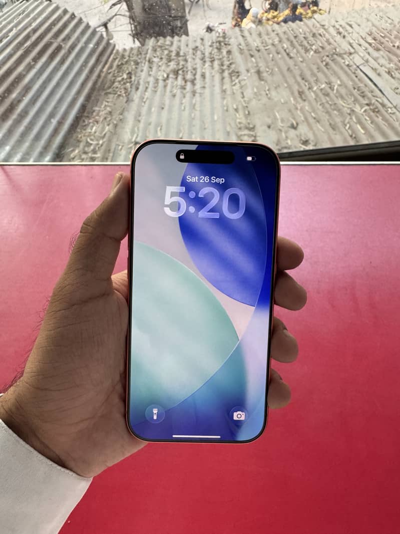 Apple iPhone 17 Pro 2