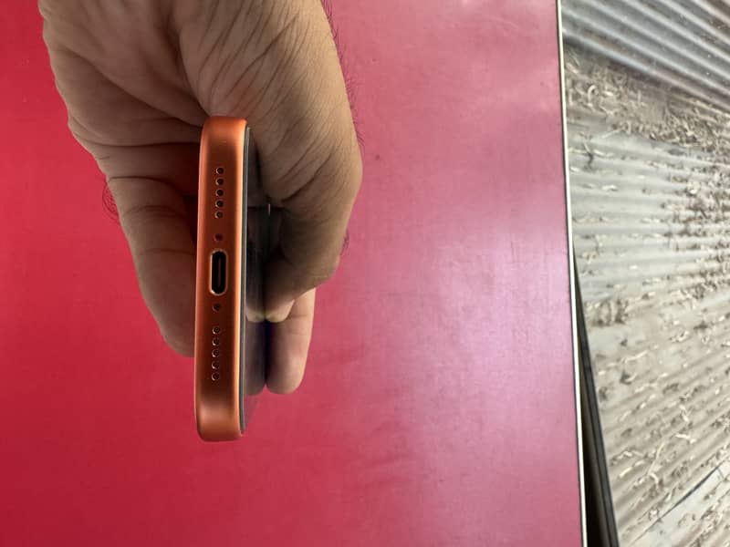 Apple iPhone 17 Pro 4