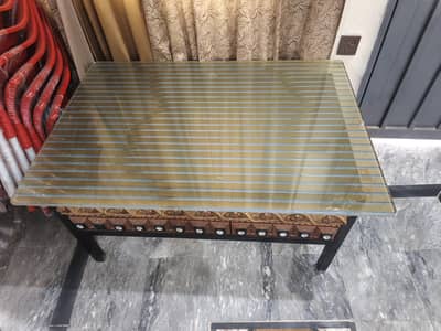 CENTER TABLE FOR SALE