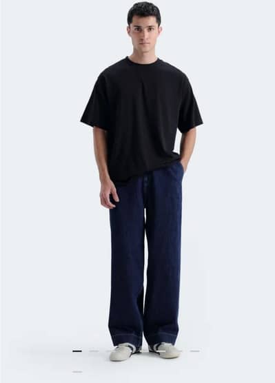 Outfitters wide leg baggy jeans