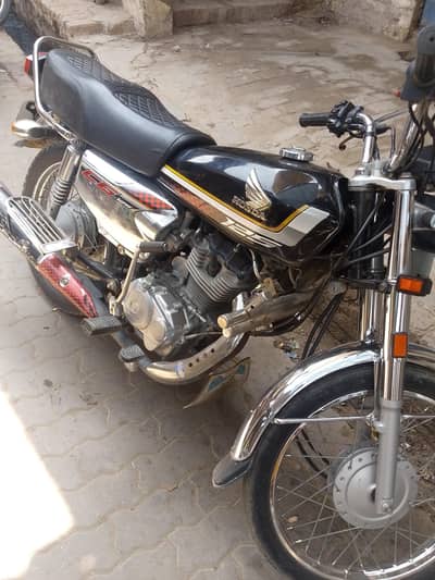 CG 125 2025 FOR SALE CONDITION 10/10 BIO READ