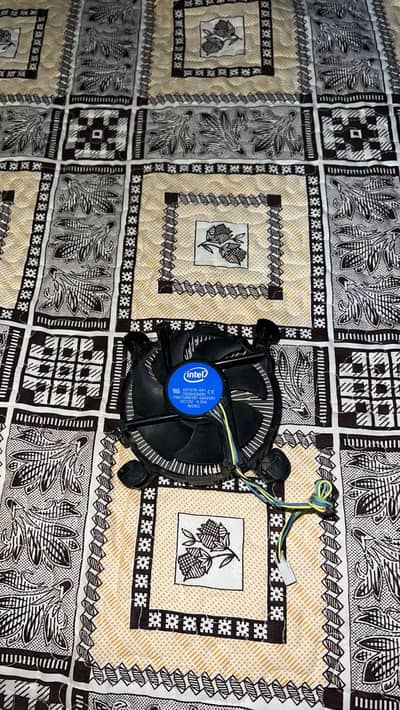 Intel stock cooler