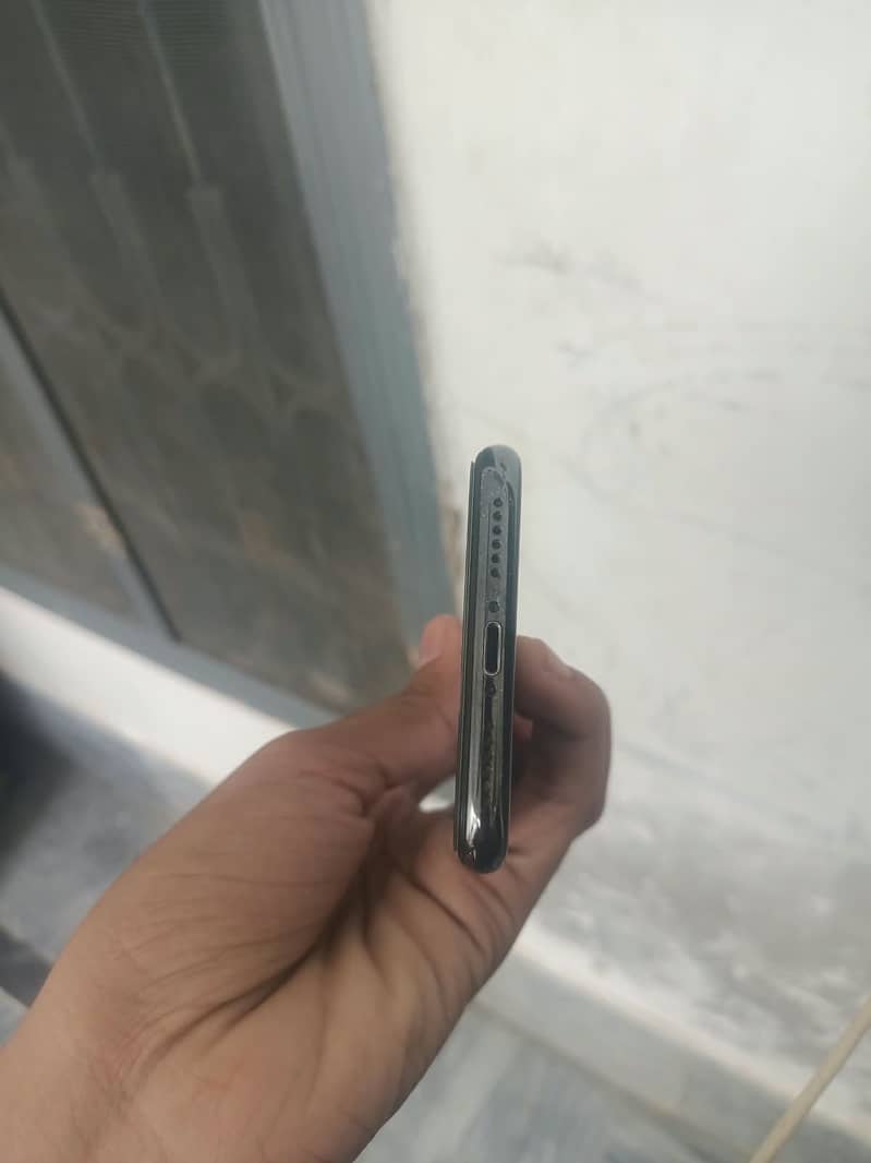 Apple iPhone X 2