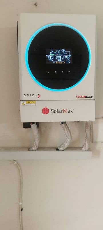 complete solar system for sale 4month used