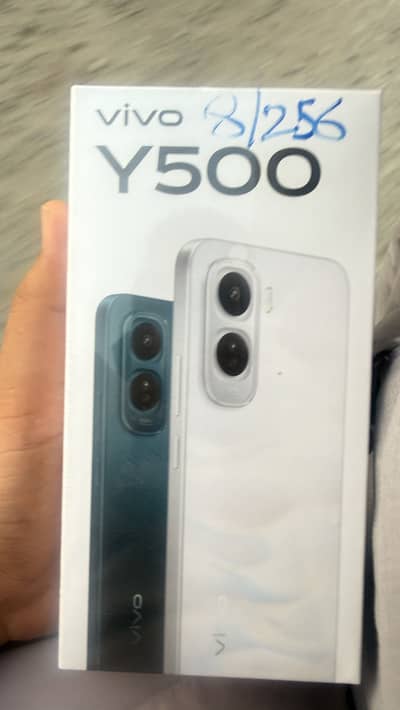 Vivo y500